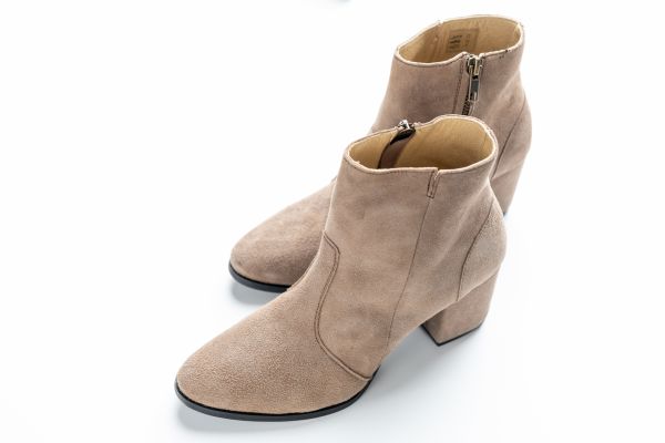 Schuh Dani, otta